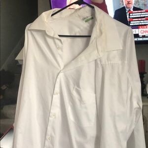 White dress shirt